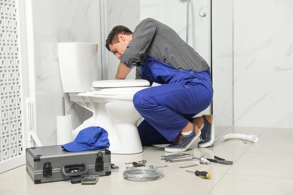 Toilet Repair in Oakland Park